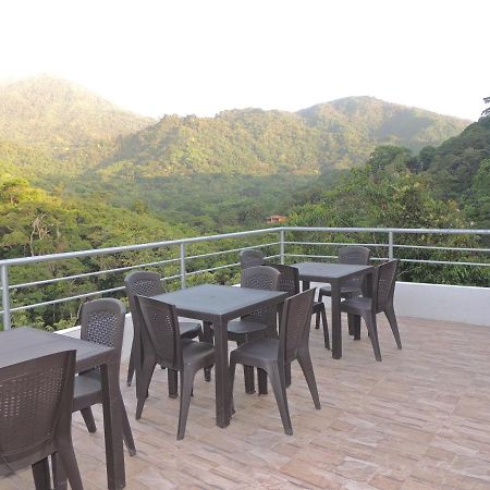 Hostal Alto De La Montana 米卡 外观 照片