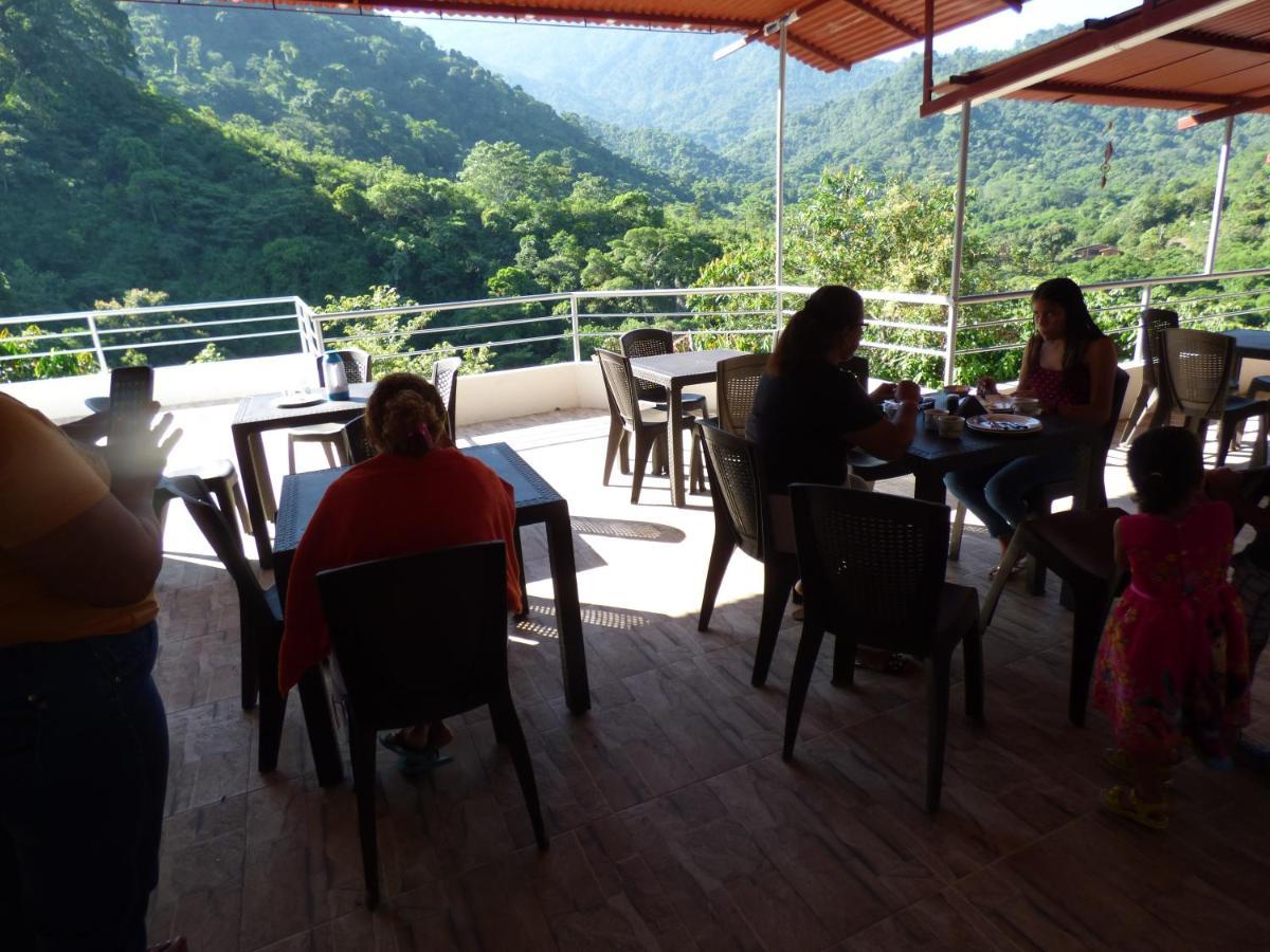 Hostal Alto De La Montana 米卡 外观 照片