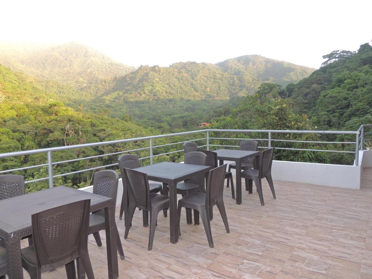 Hostal Alto De La Montana 米卡 外观 照片
